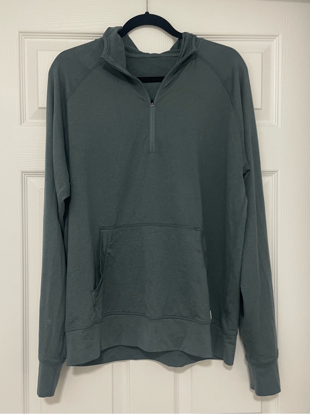 Men’s Vuori quarter zip